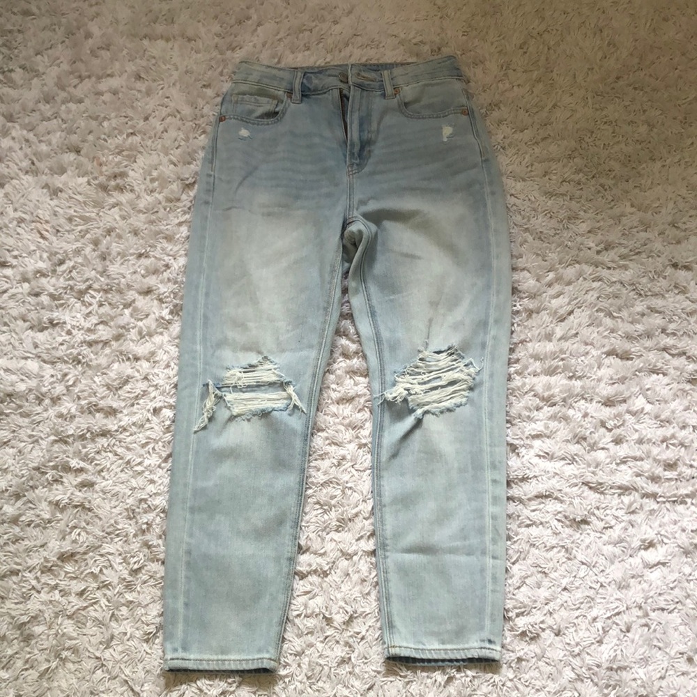 American Eagle Mom Jeans